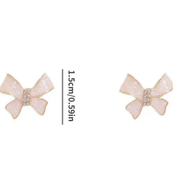 Cream Colored Gold Bow Earrings - Picture 6 of 8